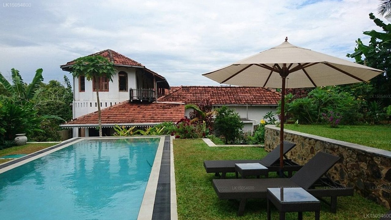 Robin Hill Suites