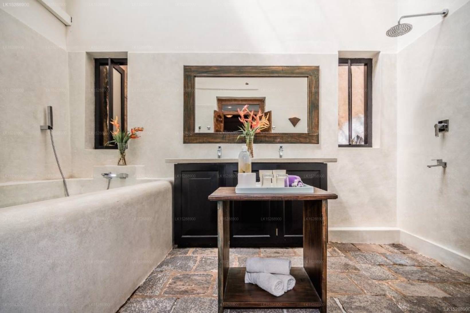 Fort Square Boutique Villa