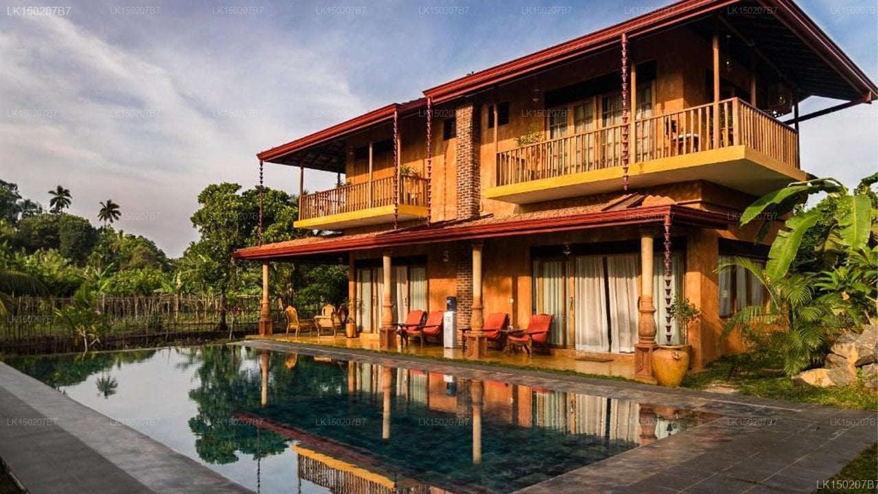 D Canal House
