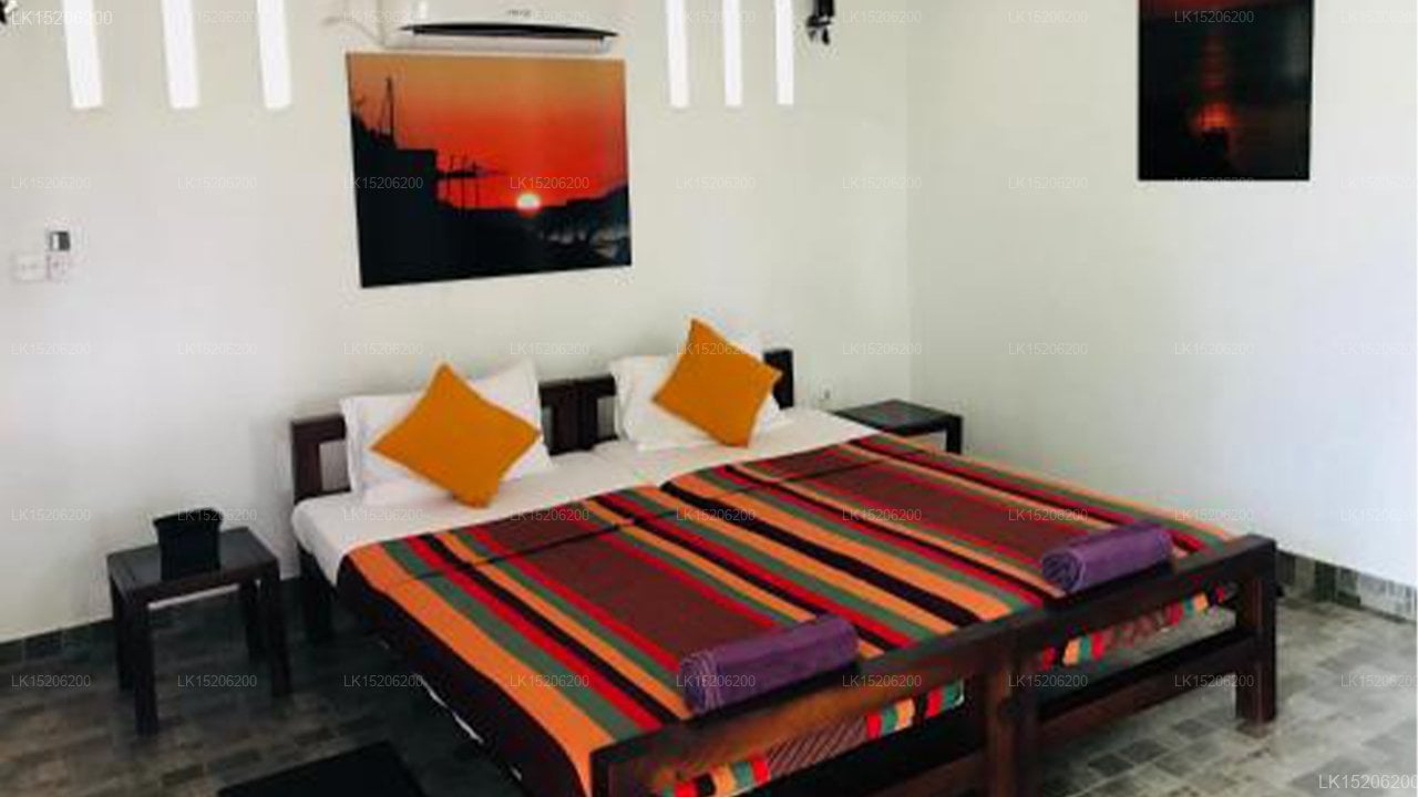 Sri Beach Bungalows & Villa