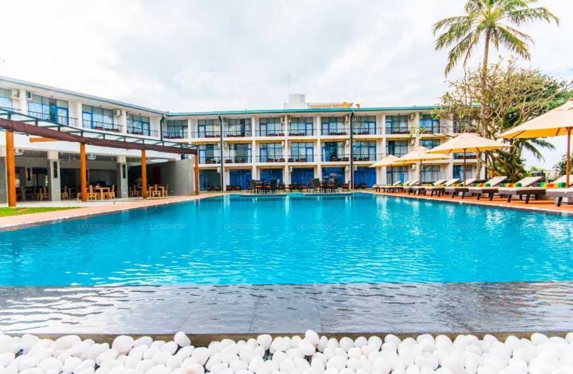 Camelot Beach Hotel