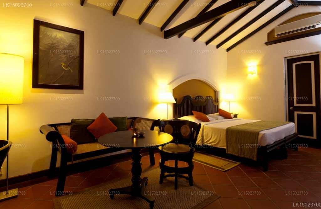 Cinnamon Lodge, Habarána