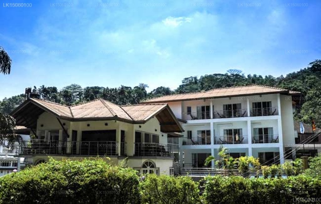 Senani Hotel