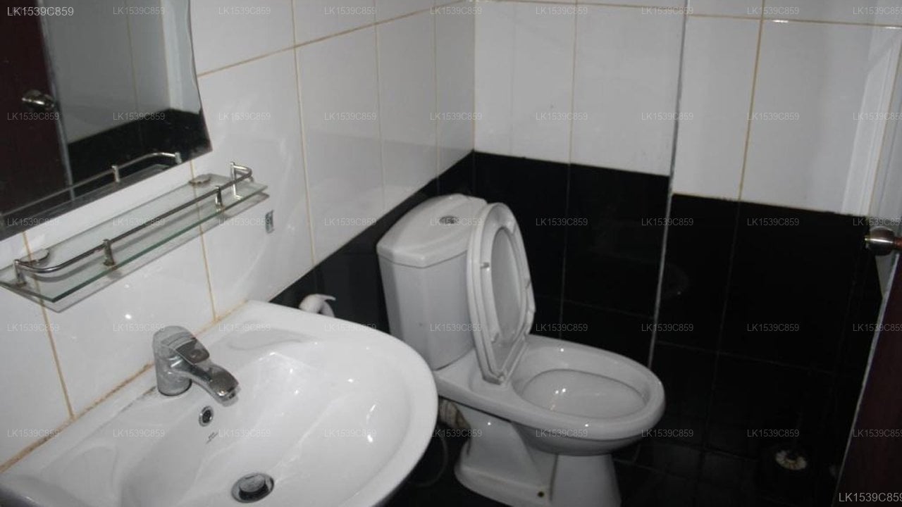 BEZEL BUNGALOW
