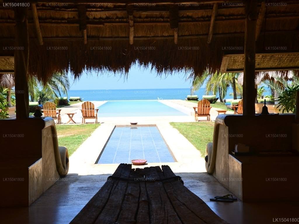 Bar Reef Resort