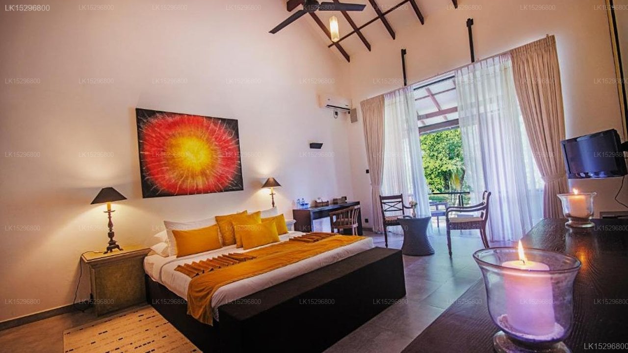 Arika Villa