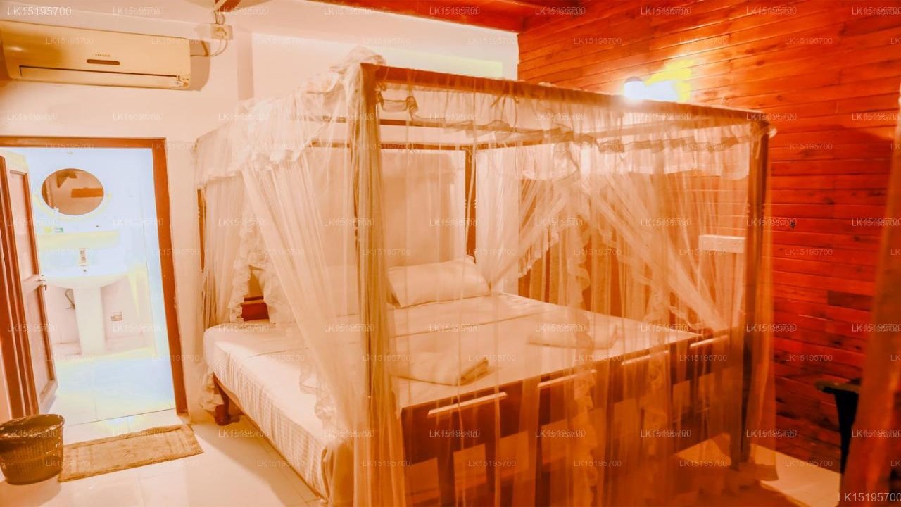 Coral Beach Hotel