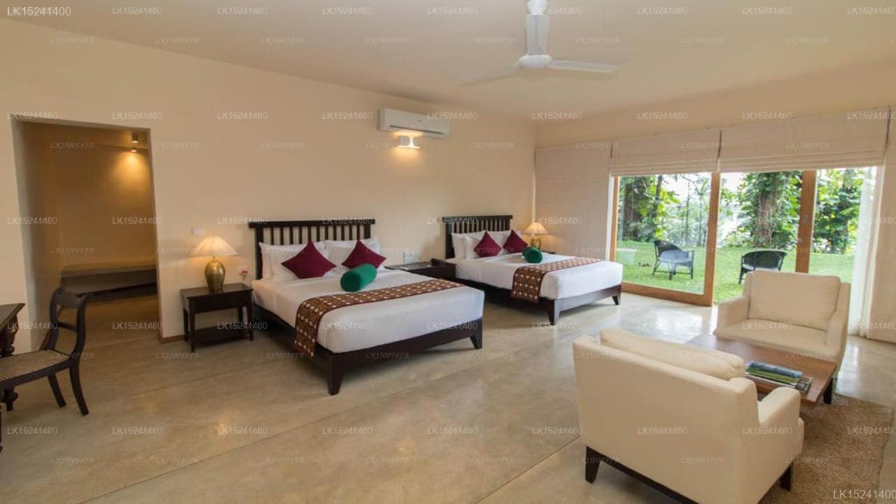 Kings Pavilion Luxury Hotel