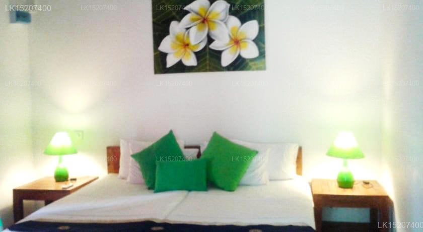 Nagenahira Beach Villa