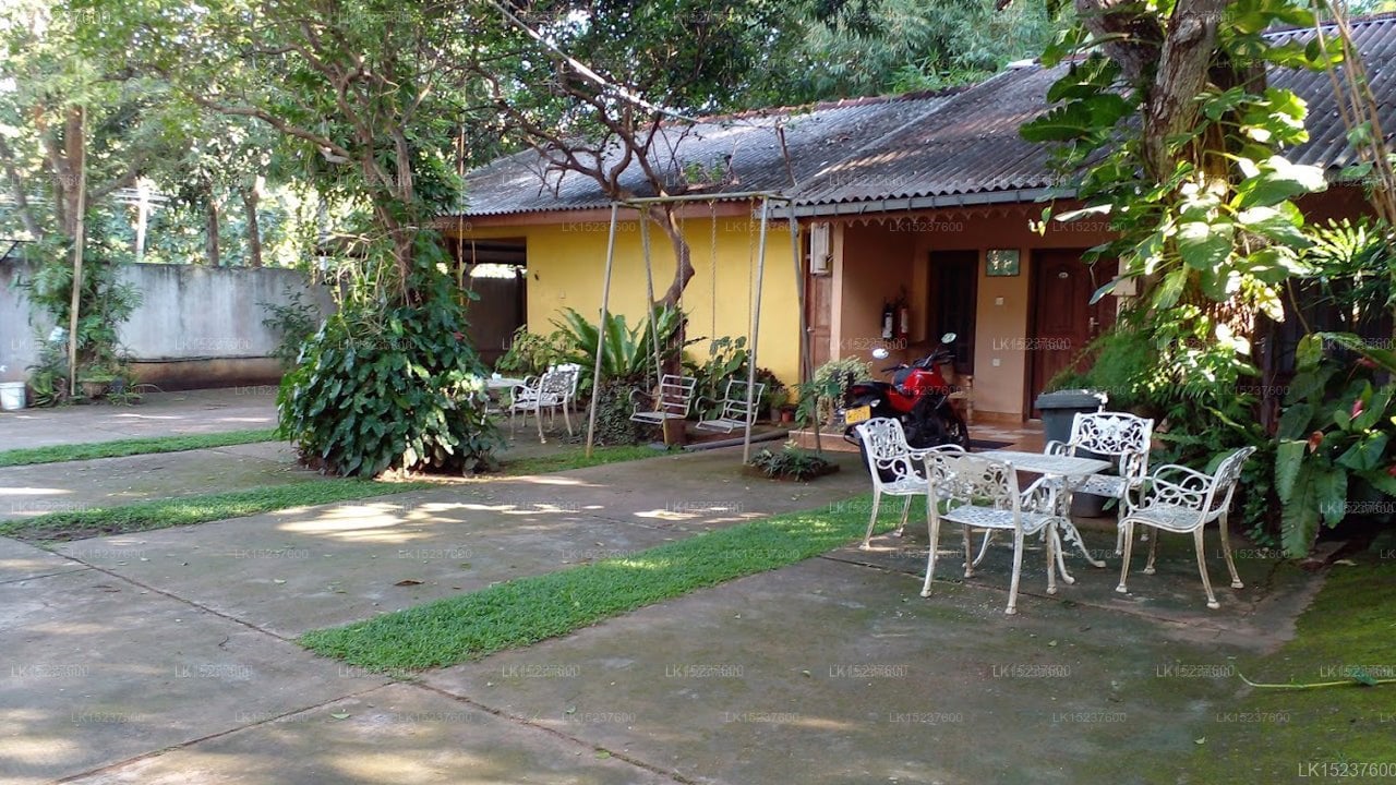 Hotel Dharshana