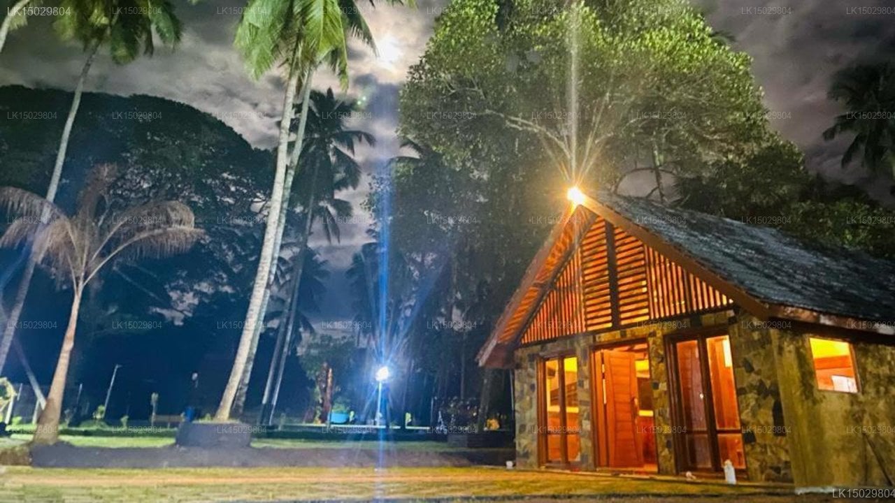 Deduru Cabana Nature Resort