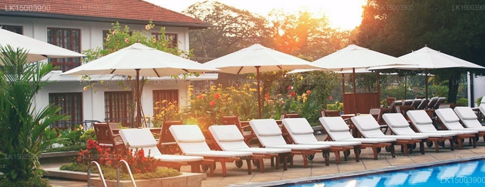Mahaweli Reach Hotel