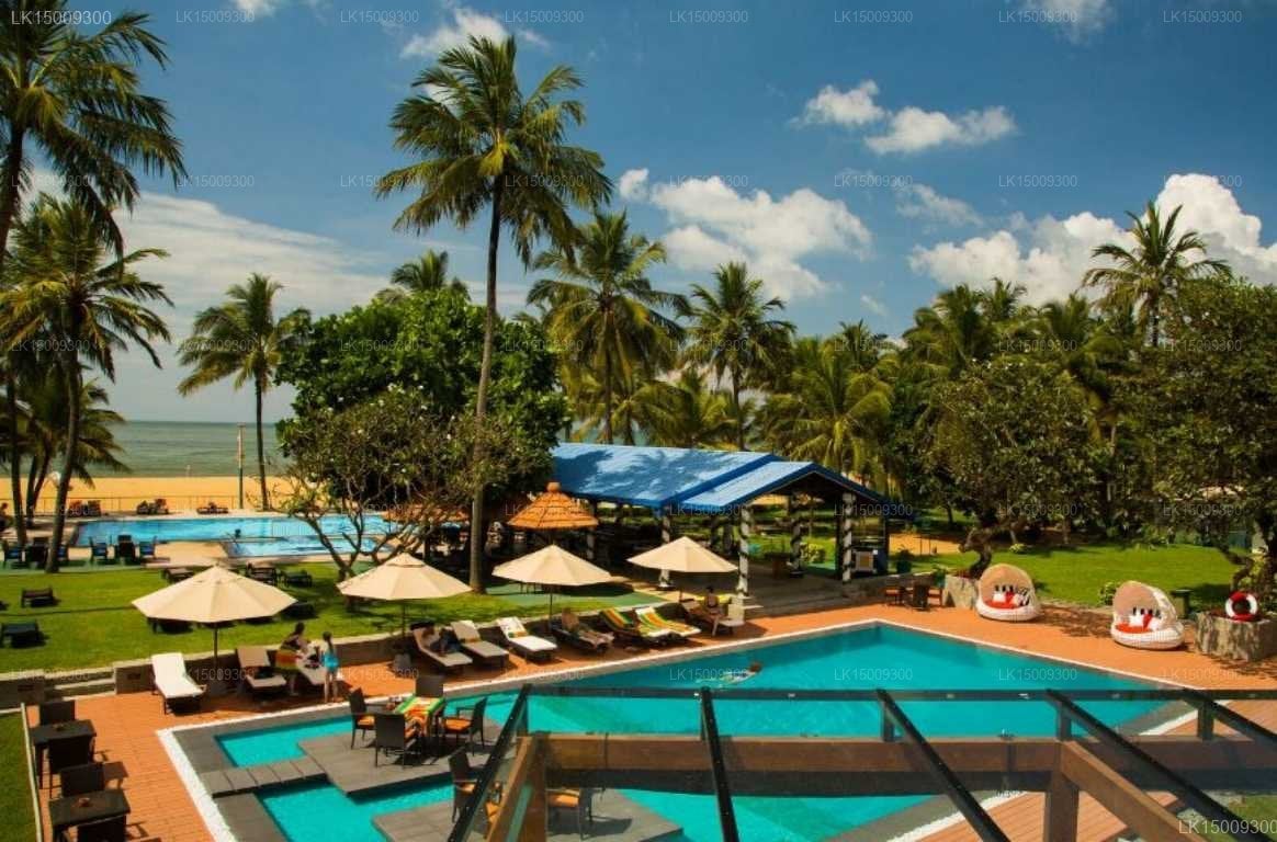 Camelot Beach Hotel