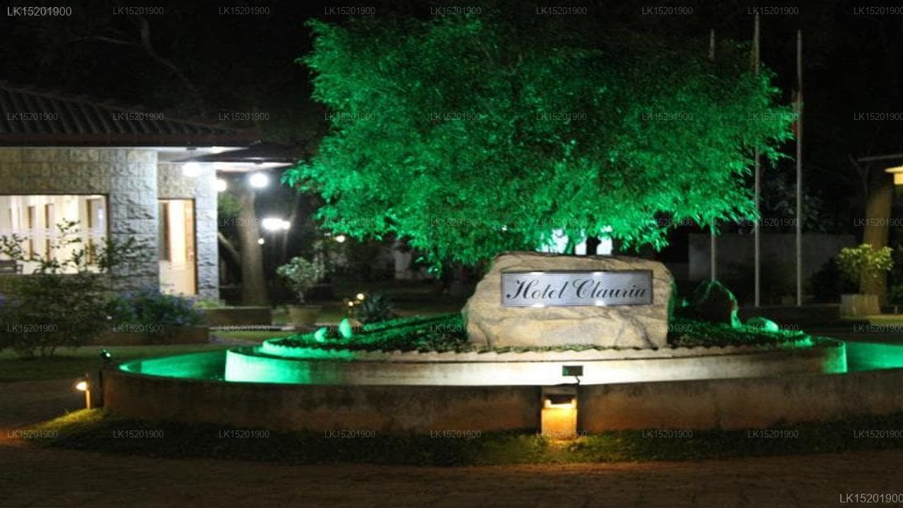 Hotel Clauria