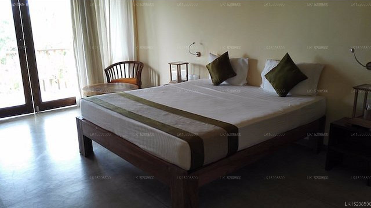 Giman Free Beach Resort