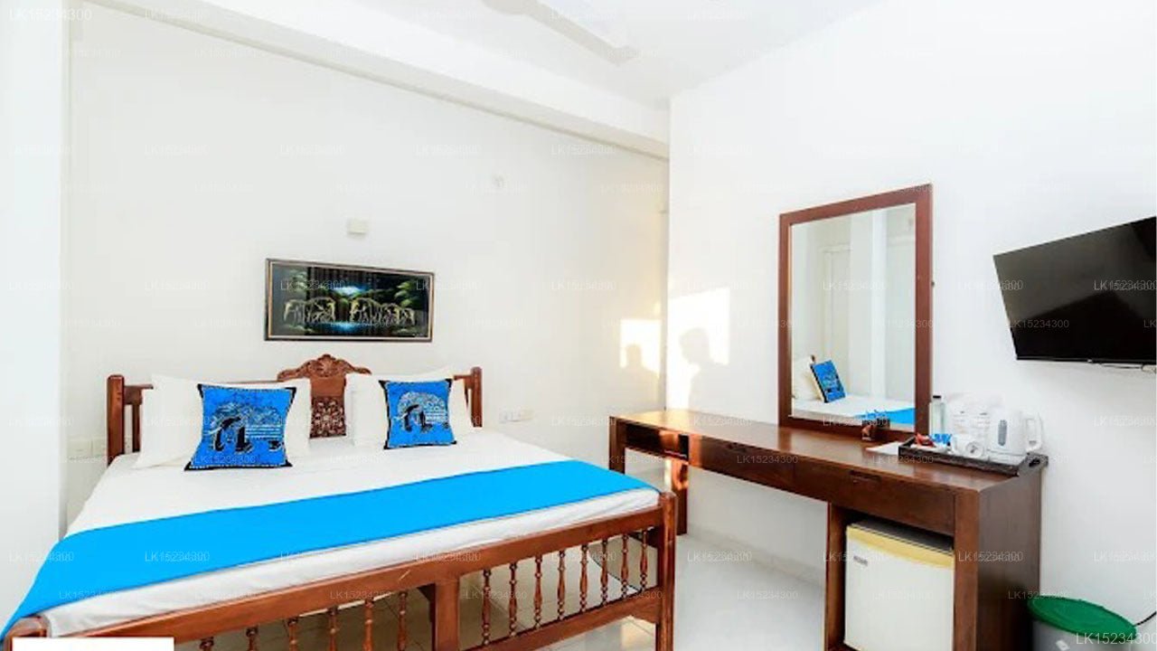 Royal Beach Hotel