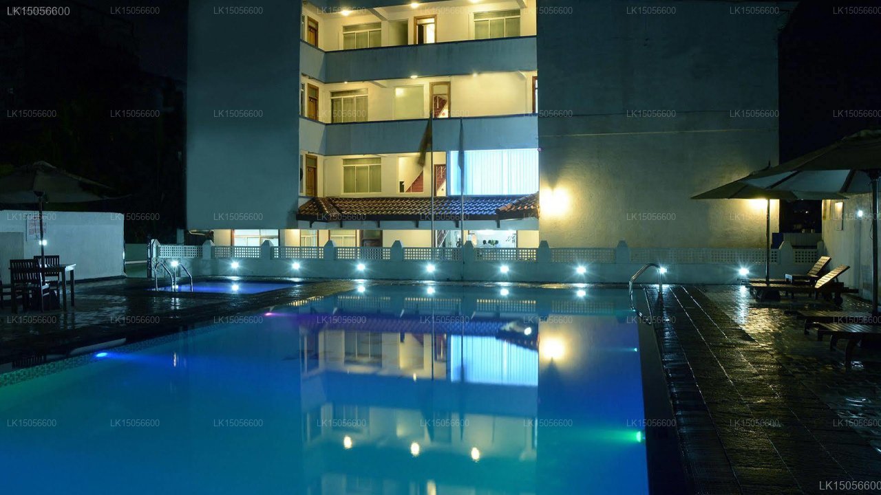 Mount Breeze Hotel