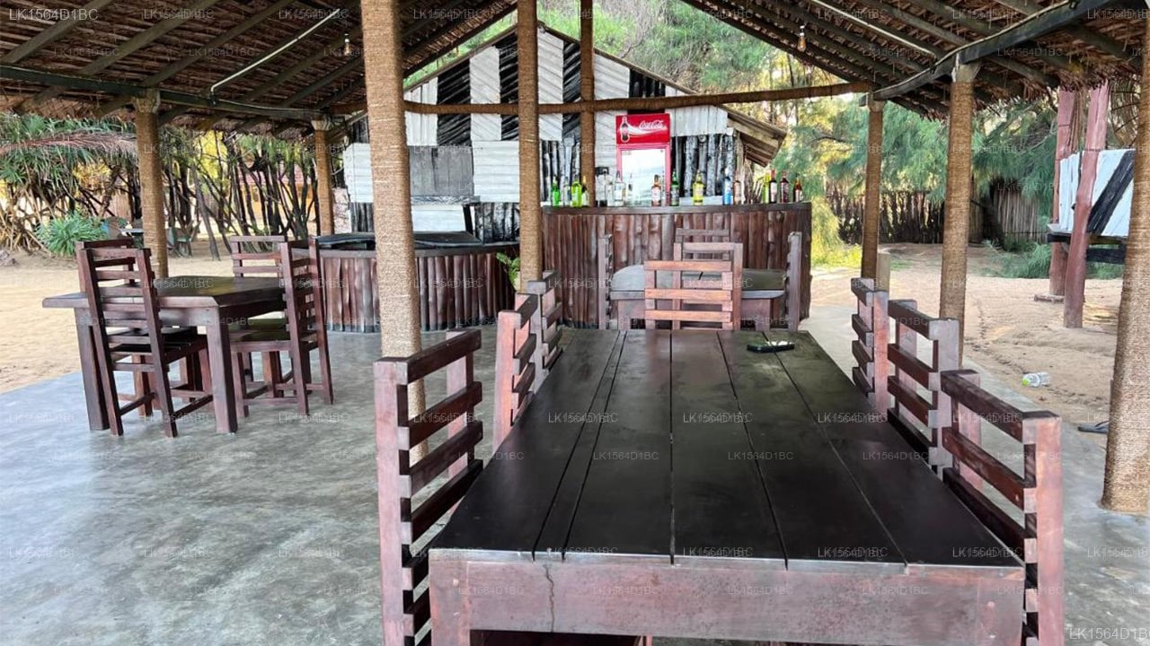 Omeesha Beach Hotel