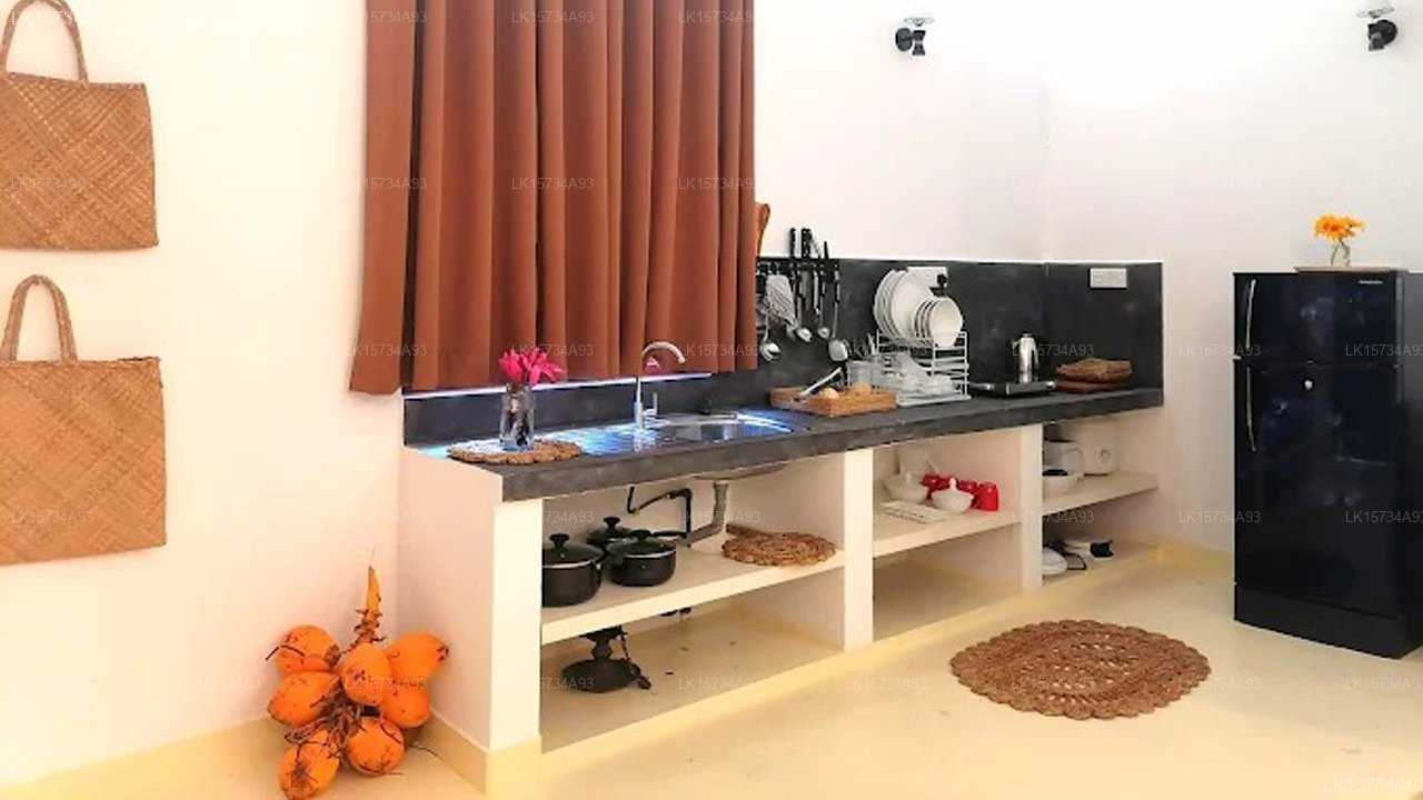 Hiriketiya Studios Lotus House