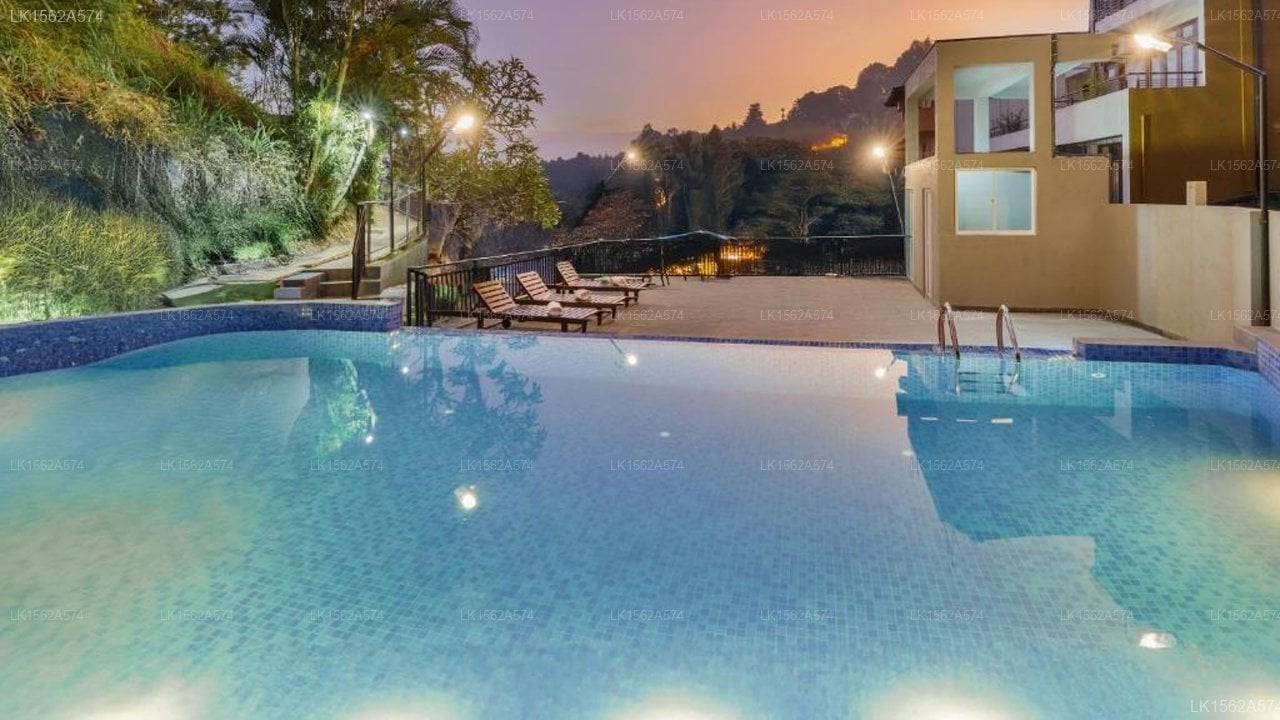 Hotel Travellers Nest Kandy