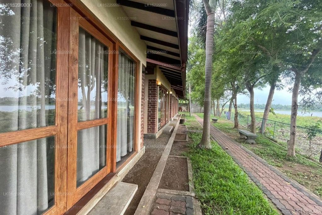 Hotel Lake Park
