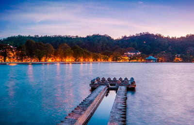 Kandy Lake